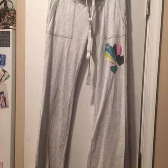 Pink - Picture 4 of 4